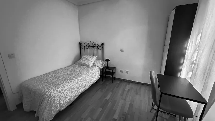 Foto de dormitorio en un piso en alquiler