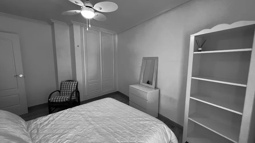 Foto de dormitorio en un piso en alquiler