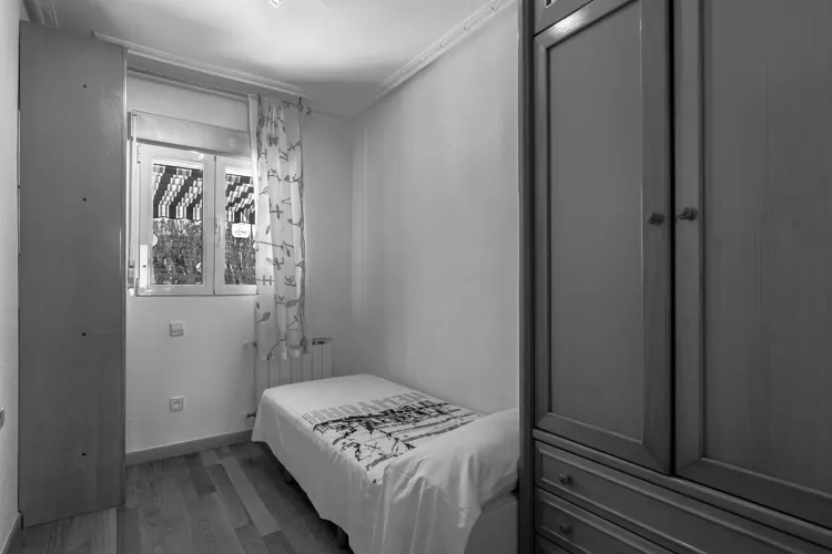 Foto de dormitorio en un piso en alquiler