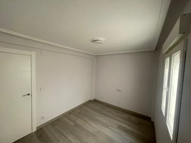 Foto de dormitorio en un piso en alquiler