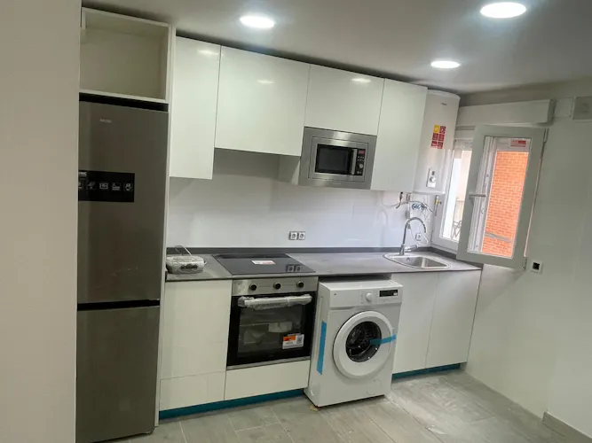 Foto de cocina en un piso en alquiler