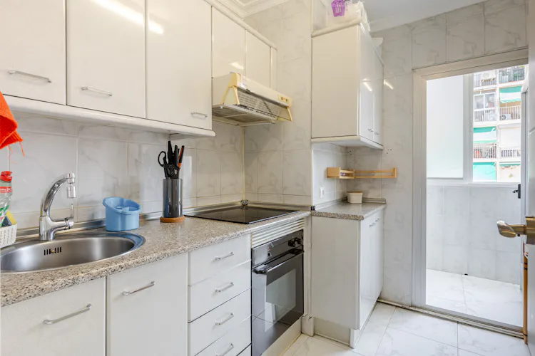 Foto de cocina en un piso en alquiler