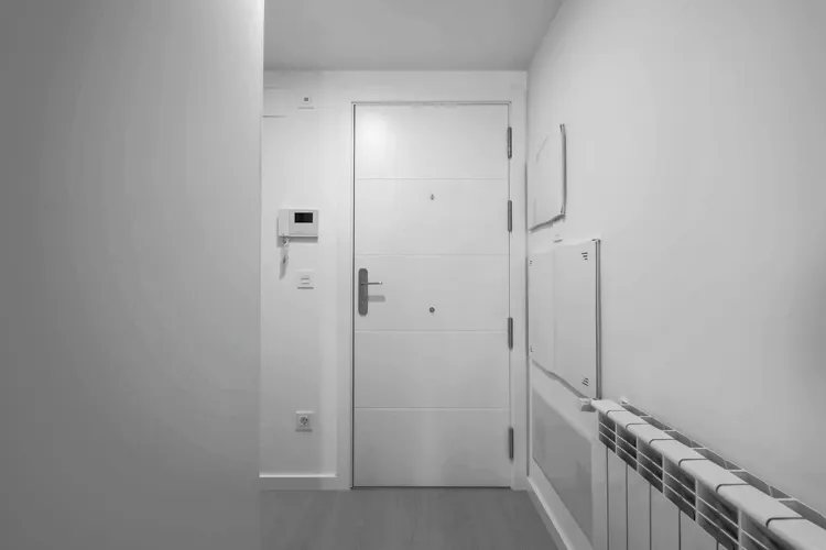 Foto de entrada en un piso en alquiler