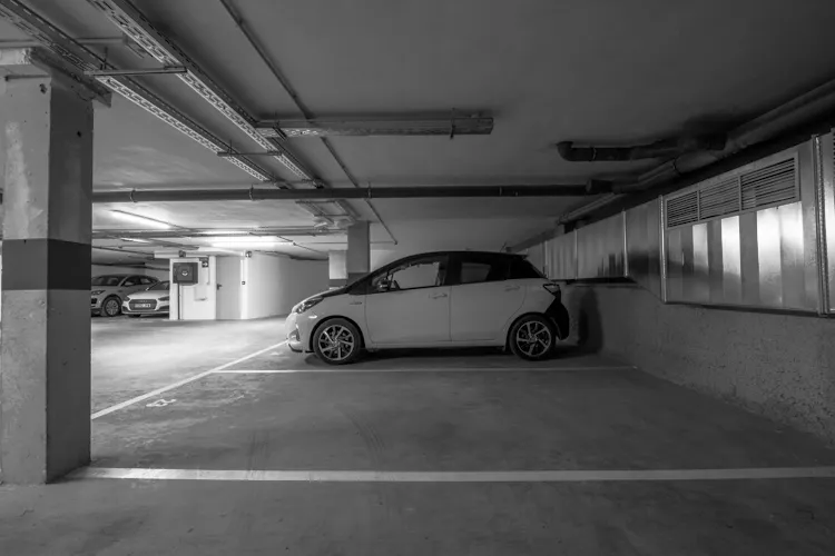 Foto de garaje en un piso en alquiler