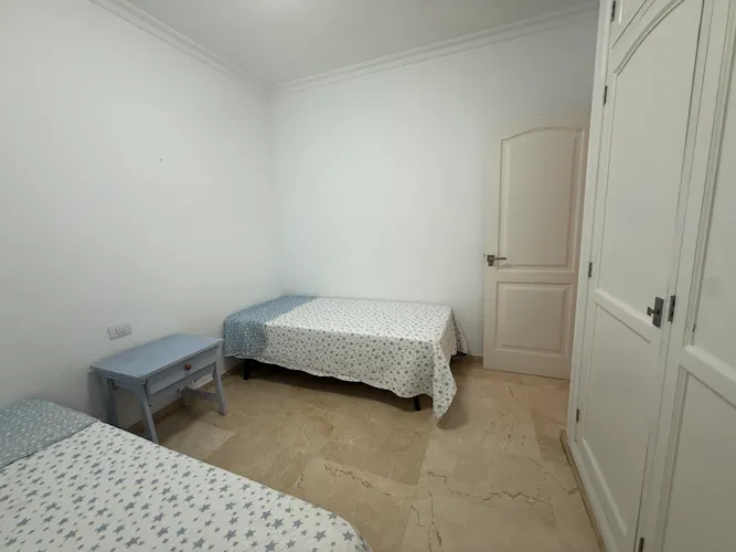 Foto de dormitorio en un piso en alquiler
