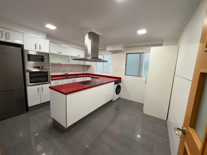 Foto de cocina en un piso en alquiler