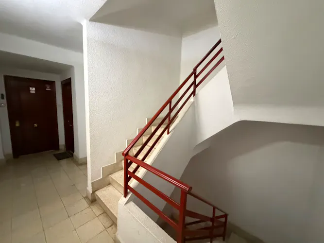 Foto de escalera en un piso en alquiler