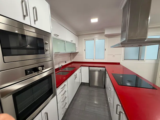 Foto de cocina en un piso en alquiler