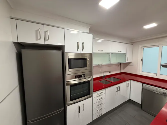 Foto de cocina en un piso en alquiler