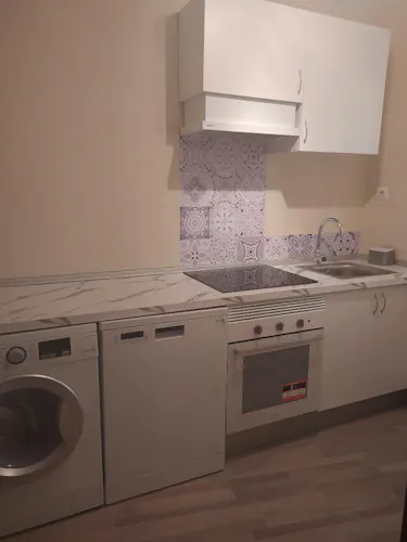 Foto de cocina en un piso en alquiler