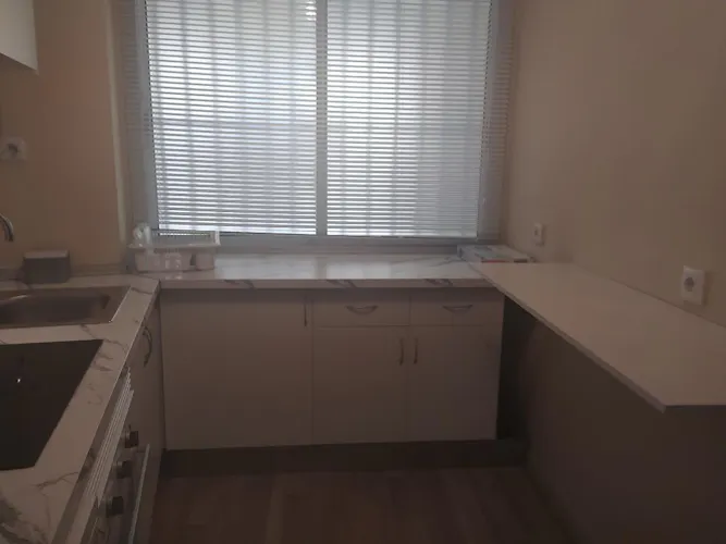 Foto de cocina en un piso en alquiler