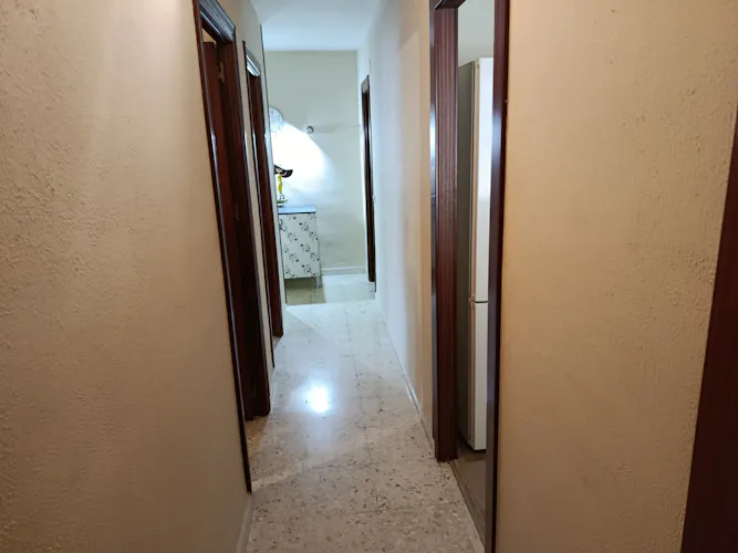 Foto de pasillo en un piso en alquiler