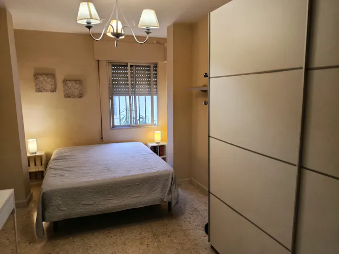Foto de dormitorio en un piso en alquiler