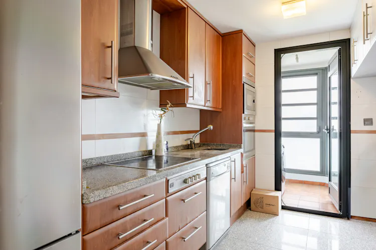 Foto de cocina en un piso en alquiler