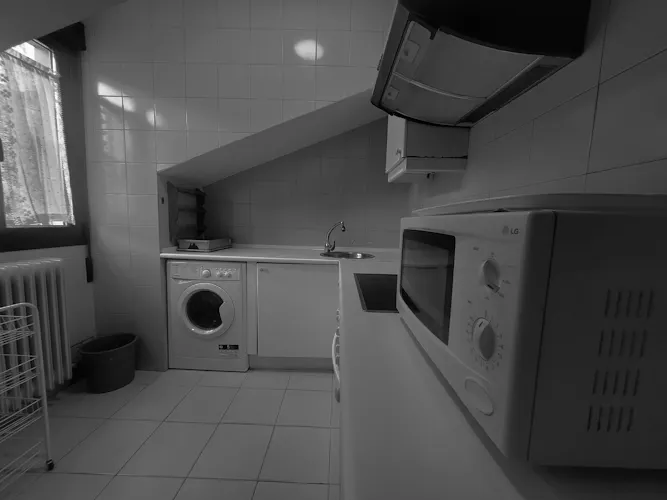 Foto de cocina en un piso en alquiler