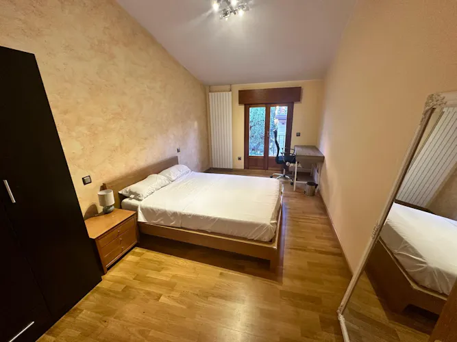 Foto de dormitorio en un piso en alquiler