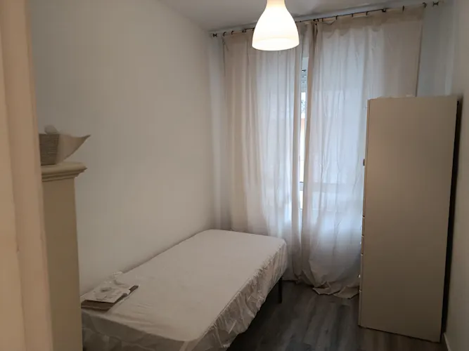 Foto de dormitorio en un piso en alquiler