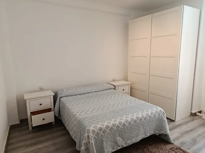 Foto de dormitorio en un piso en alquiler