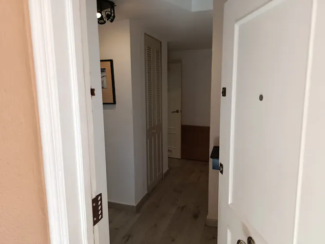 Foto de entrada en un piso en alquiler