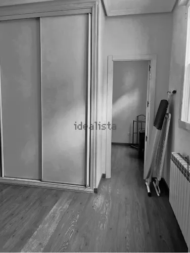Foto de pasillo en un piso en alquiler