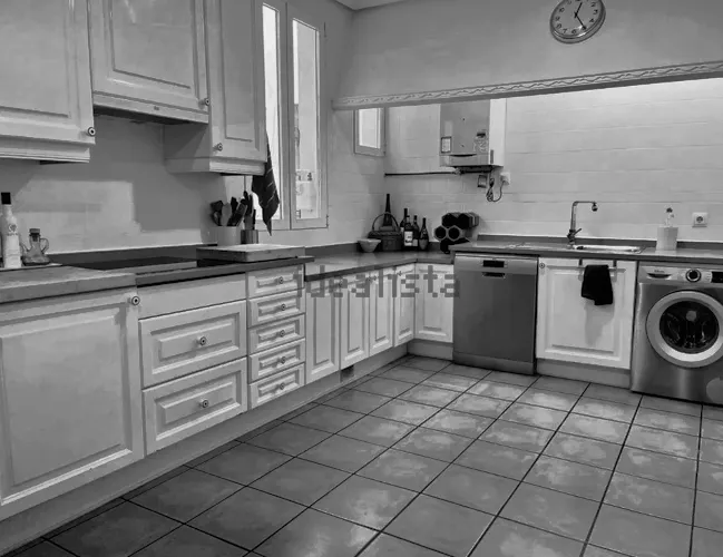 Foto de cocina en un piso en alquiler
