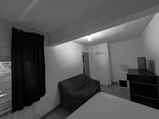 Foto de dormitorio en un piso en alquiler