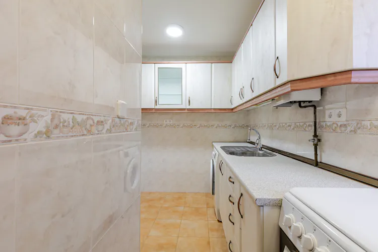 Foto de cocina en un piso en alquiler
