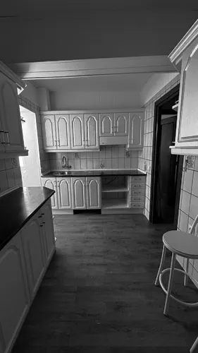 Foto de cocina en un piso en alquiler