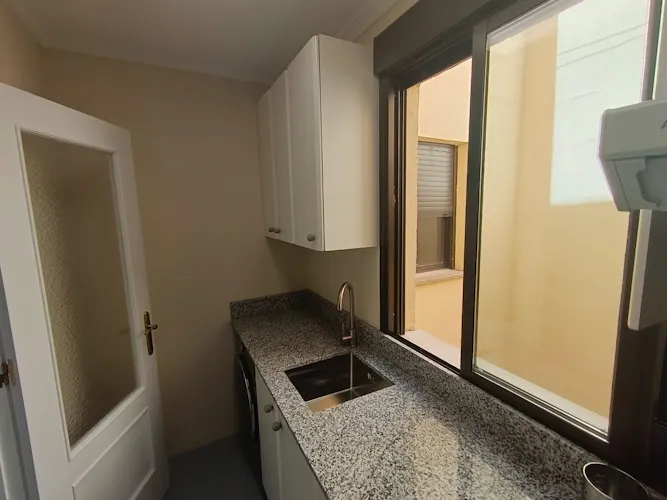 Foto de cocina en un piso en alquiler