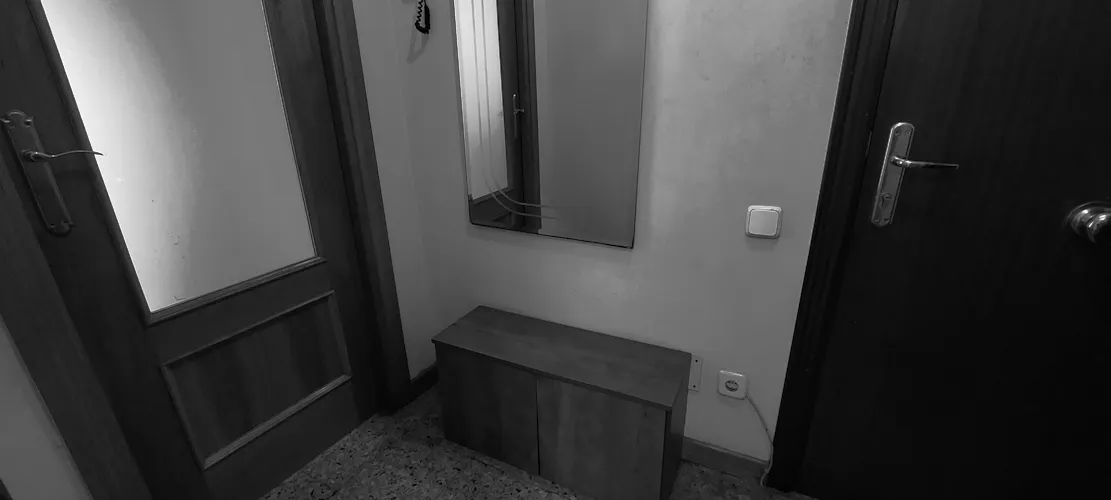 Foto de entrada en un piso en alquiler