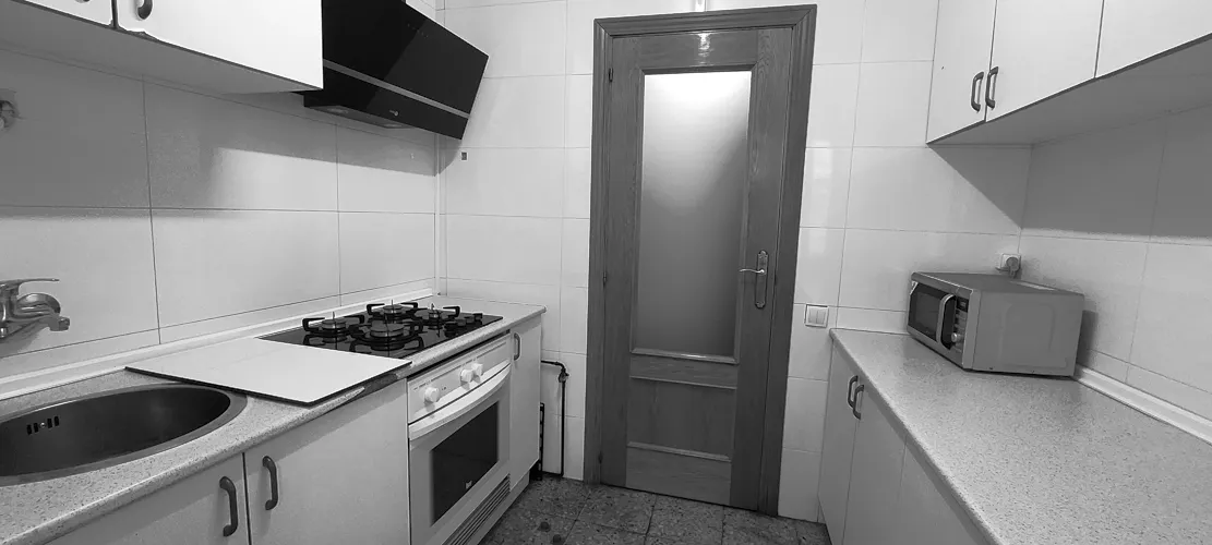 Foto de cocina en un piso en alquiler
