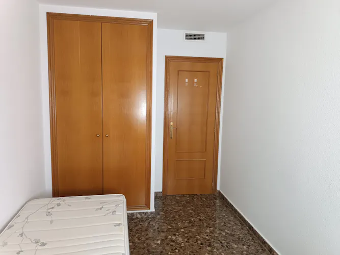 Foto de dormitorio en un piso en alquiler