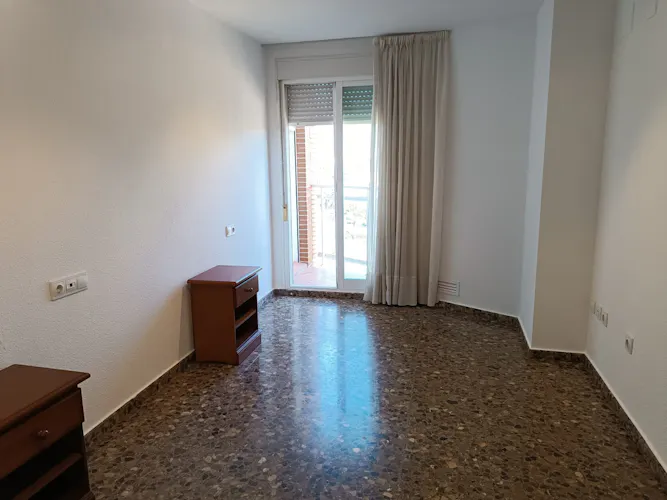 Foto de dormitorio en un piso en alquiler