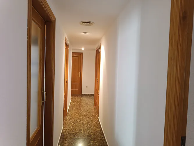 Foto de pasillo en un piso en alquiler