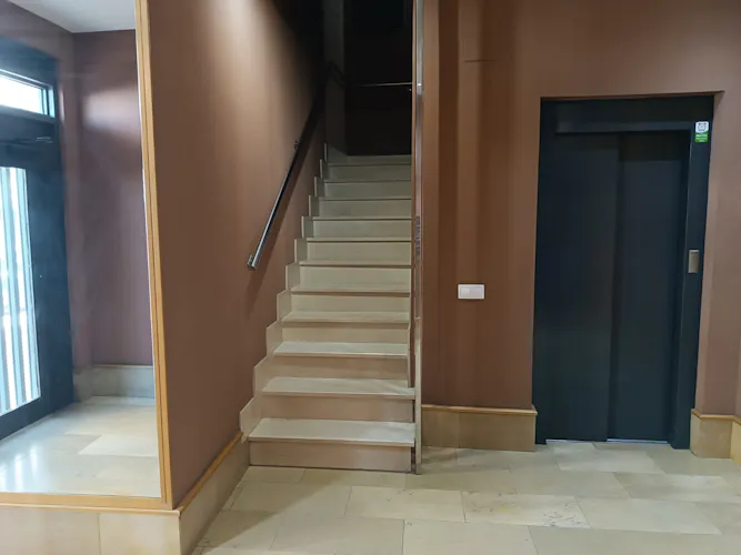 Foto de escalera en un piso en alquiler