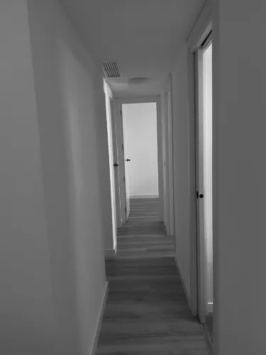 Foto de pasillo en un piso en alquiler