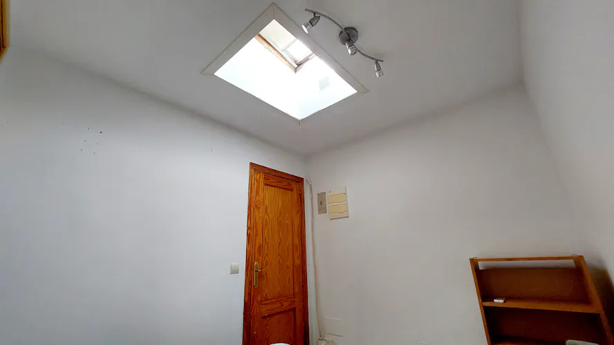 Foto de habitación en un piso en alquiler