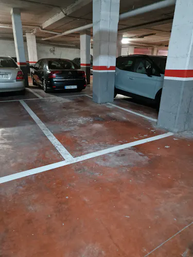 Foto de garaje en un piso en alquiler