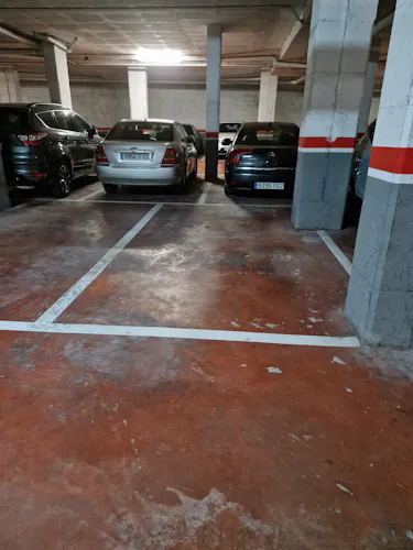 Foto de garaje en un piso en alquiler
