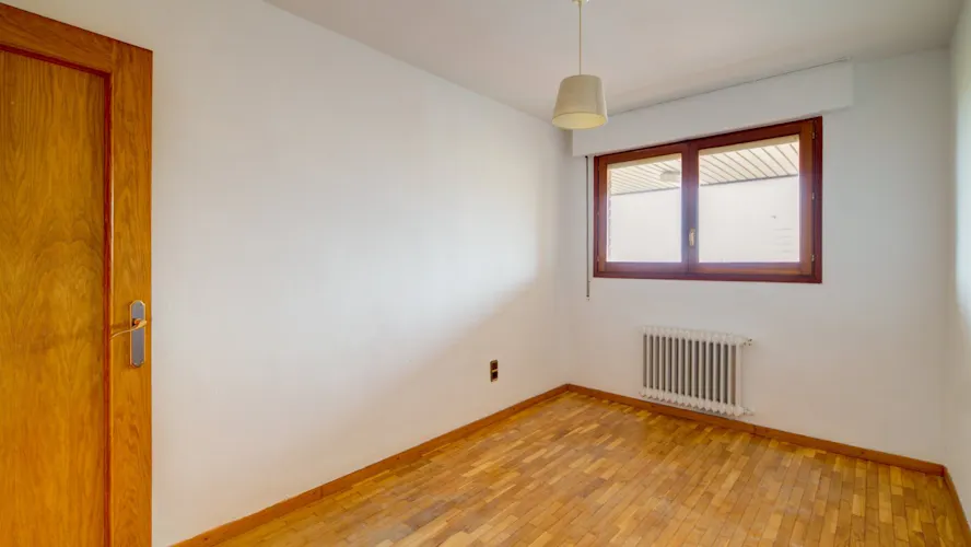 Foto de dormitorio en un piso en alquiler