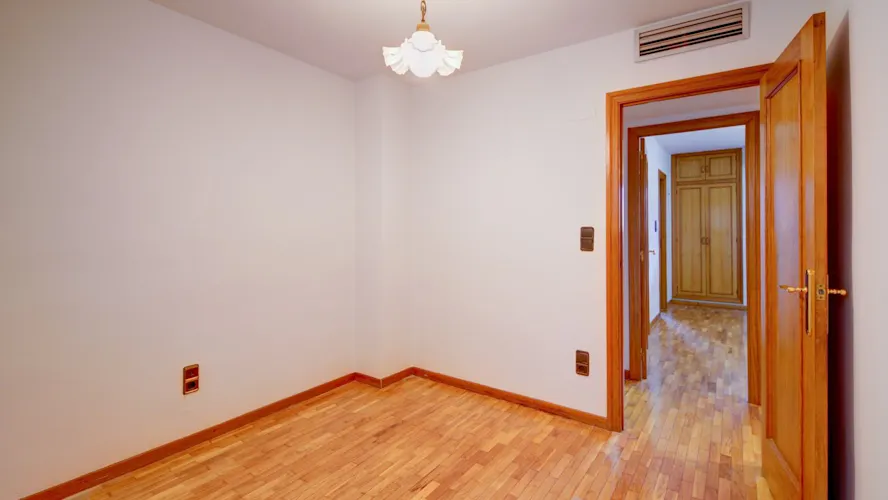 Foto de dormitorio en un piso en alquiler