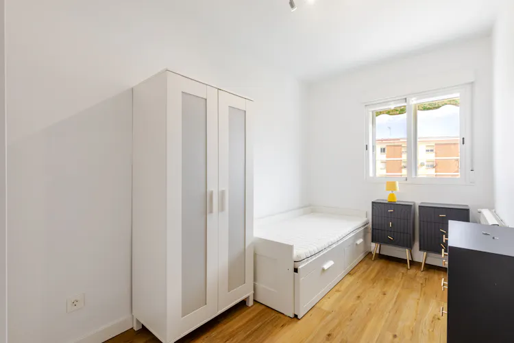 Foto de dormitorio en un piso en alquiler