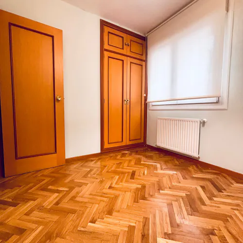 Foto de dormitorio en un piso en alquiler