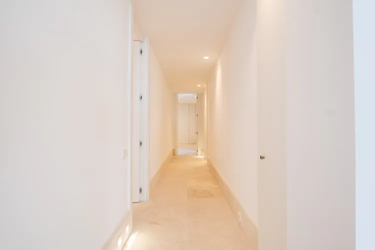 Foto de pasillo en un piso en alquiler