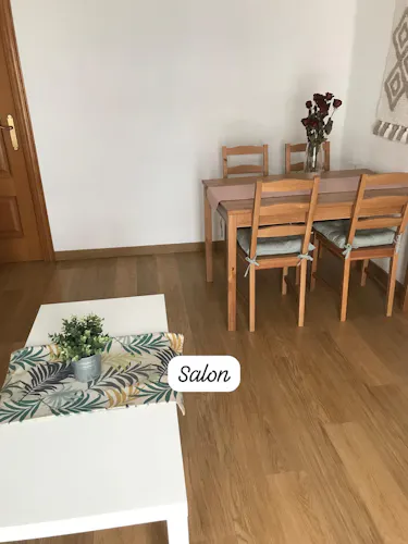 Foto de comedor en un piso en alquiler