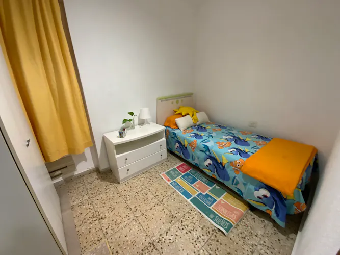Foto de dormitorio en un piso en alquiler