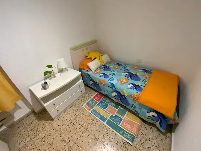 Foto de dormitorio en un piso en alquiler