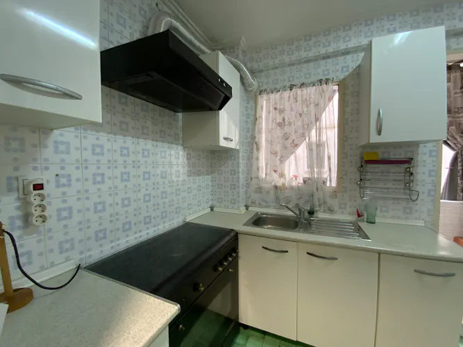 Foto de cocina en un piso en alquiler