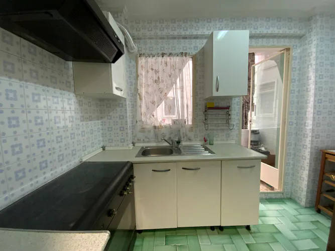 Foto de cocina en un piso en alquiler