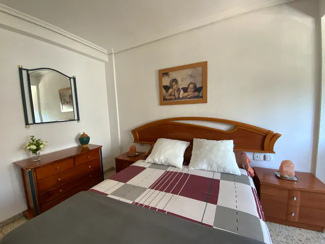Foto de dormitorio en un piso en alquiler